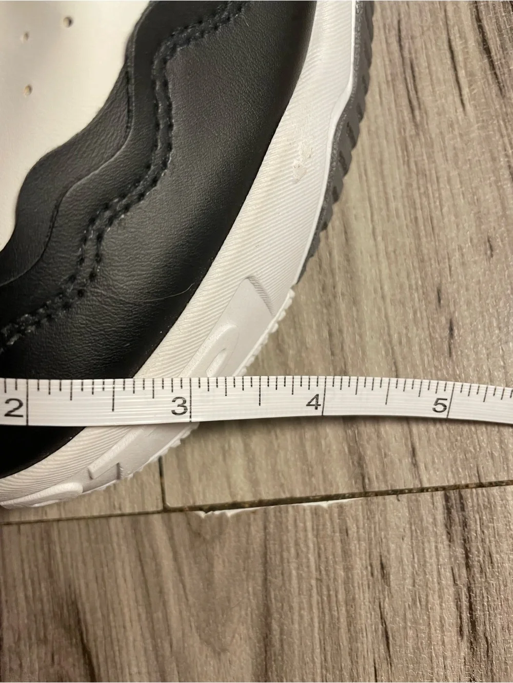 Trendy Chunky Colorblock Skate Shoes Platform Sneakers Black/White/Grey